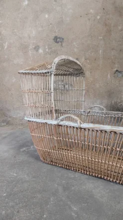 Grand berceau en rotin