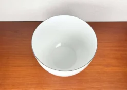 Grand bol en émail blanc danois de style mid-century moderne, années 1960