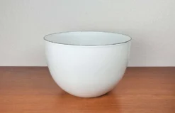 Grand bol en émail blanc danois de style mid-century moderne, années 1960