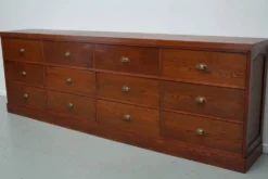 Grand buffet/armoire de magasin Art déco vintage en chêne hollandais, années 1930