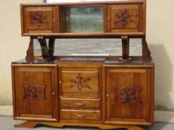 Grand buffet 2 corps en noyer et marbre