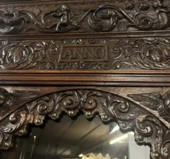 Grand buffet deux-corps style renaissance richement sculpté – « anno 1634 »