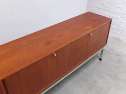 Grand buffet moderniste par Werner Wölfers pour V-Form, années 1960.