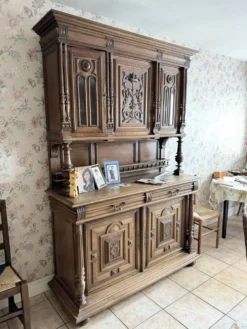 Grand buffet vaisselier Mado rustique en chêne - Style Art Déco / Régi