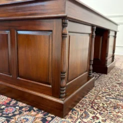 Grand bureau anglais classique