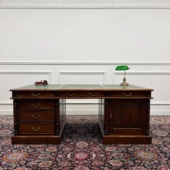 Grand bureau anglais classique