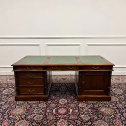 Grand bureau anglais classique