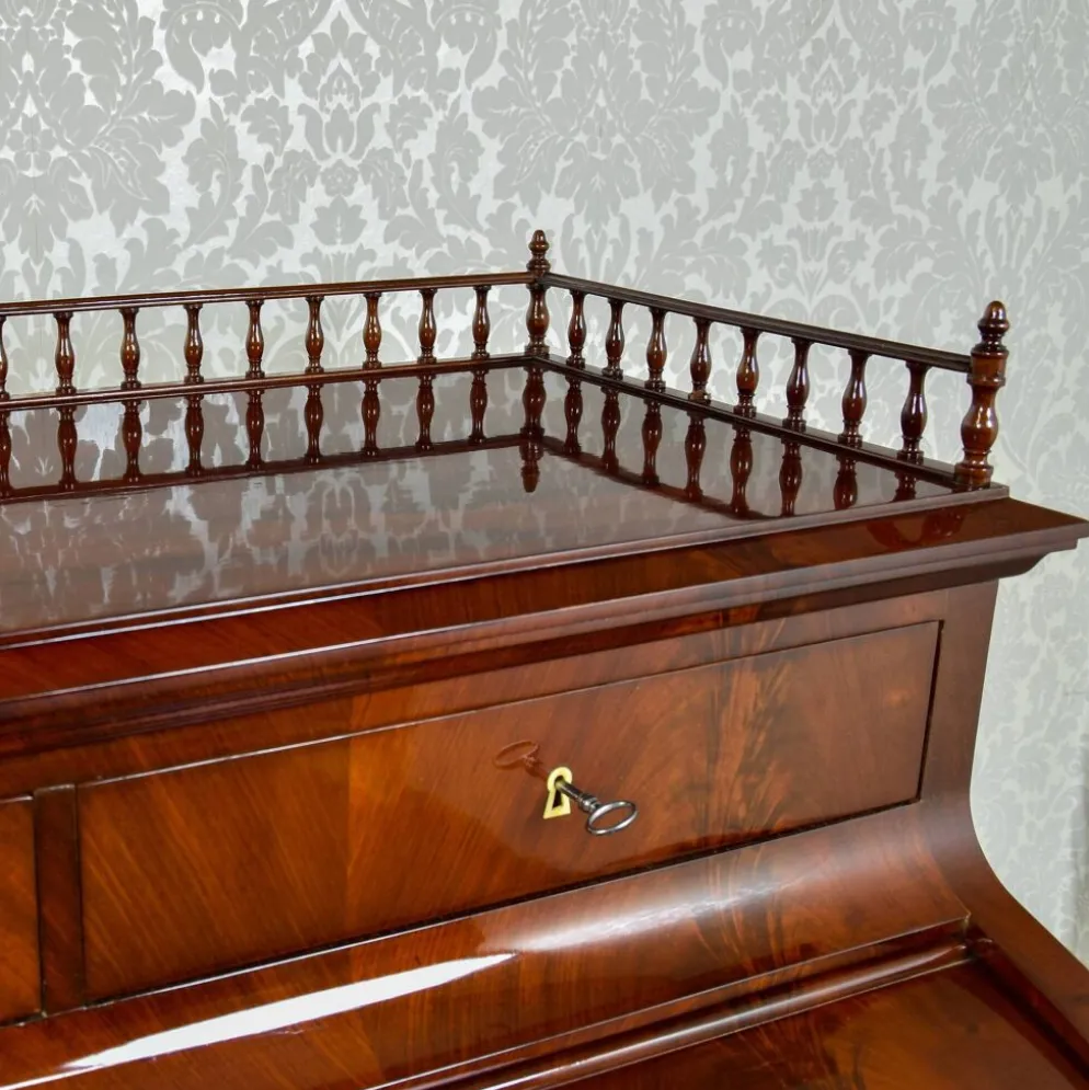 Grand bureau cylindre Louis-Philippe en acajou et érable - 1840-1860