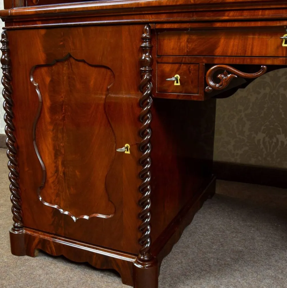 Grand bureau cylindre Louis-Philippe en acajou et érable - 1840-1860