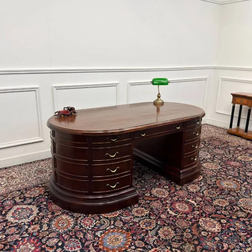 Grand bureau ovale anglais classique