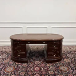 Grand bureau ovale anglais classique