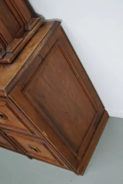 Grand cabinet d'apothicaire d'angle allemand antique en pin pitché / Vitrine vers les années 1900