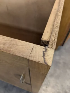 Grand comptoir meuble de métier en chêne