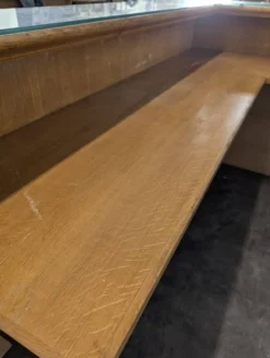 Grand comptoir meuble de métier en chêne