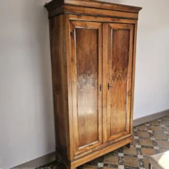 Grande armoire ancienne en noyer – fin XIXᵉ siècle – patine d’origine