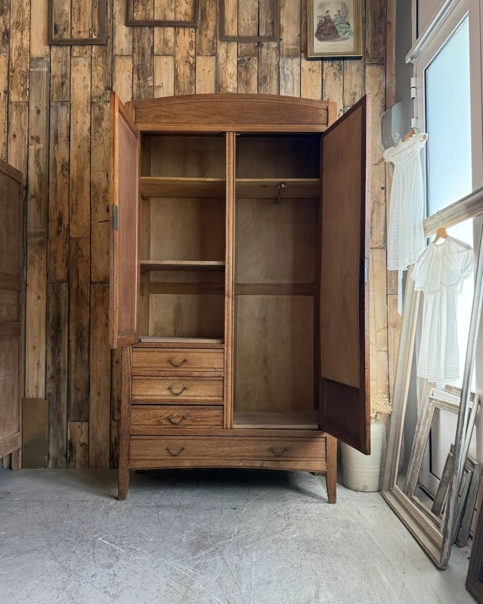 Grande armoire Art Déco en chêne (rénovée)