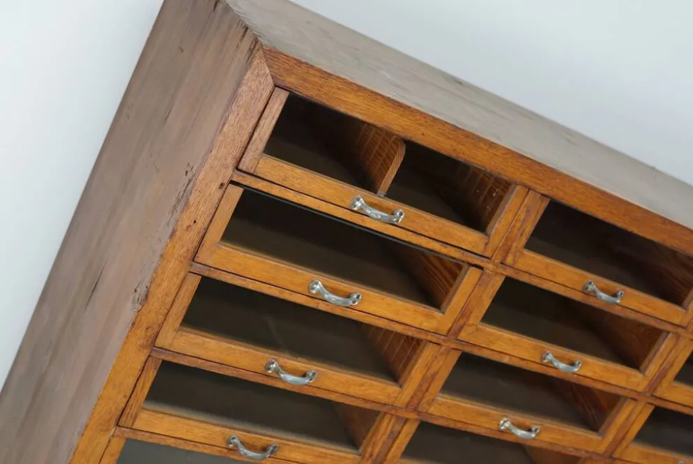 Grande armoire de mercerie allemande vintage en chêne, années 1940
