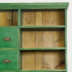 Grande armoire en pin, vers 1930