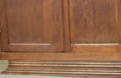 Grande armoire parisienne Art Deco, patine d'origine.