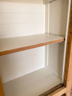 Grande Armoire parisienne - Portes coulissantes