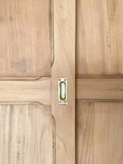 Grande Armoire parisienne - Portes coulissantes