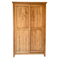 Grande Armoire parisienne - Portes coulissantes