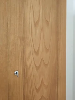 Grande armoire penderie en bois Drevotex 1970