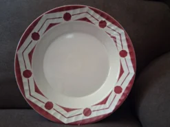 Grande assiette creuse ciboulette Digoin Sarreguemines art deco géométrique