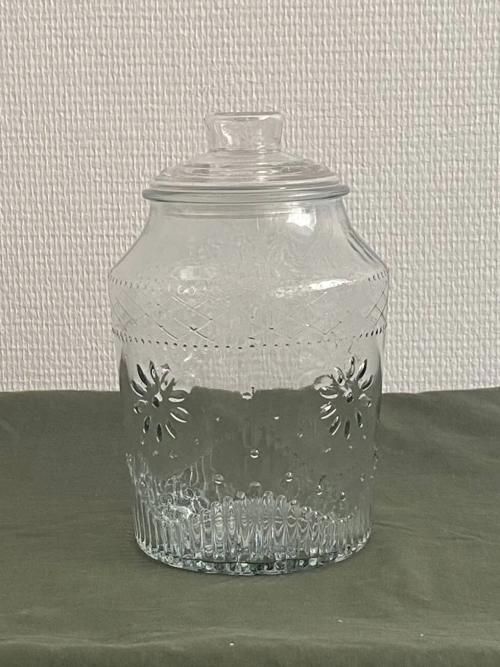 Grande bonbonnière en verre