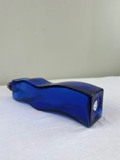 Grande bouteille bleu cobalt