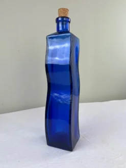 Grande bouteille bleu cobalt