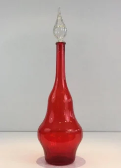 Grande bouteille design en verre rouge