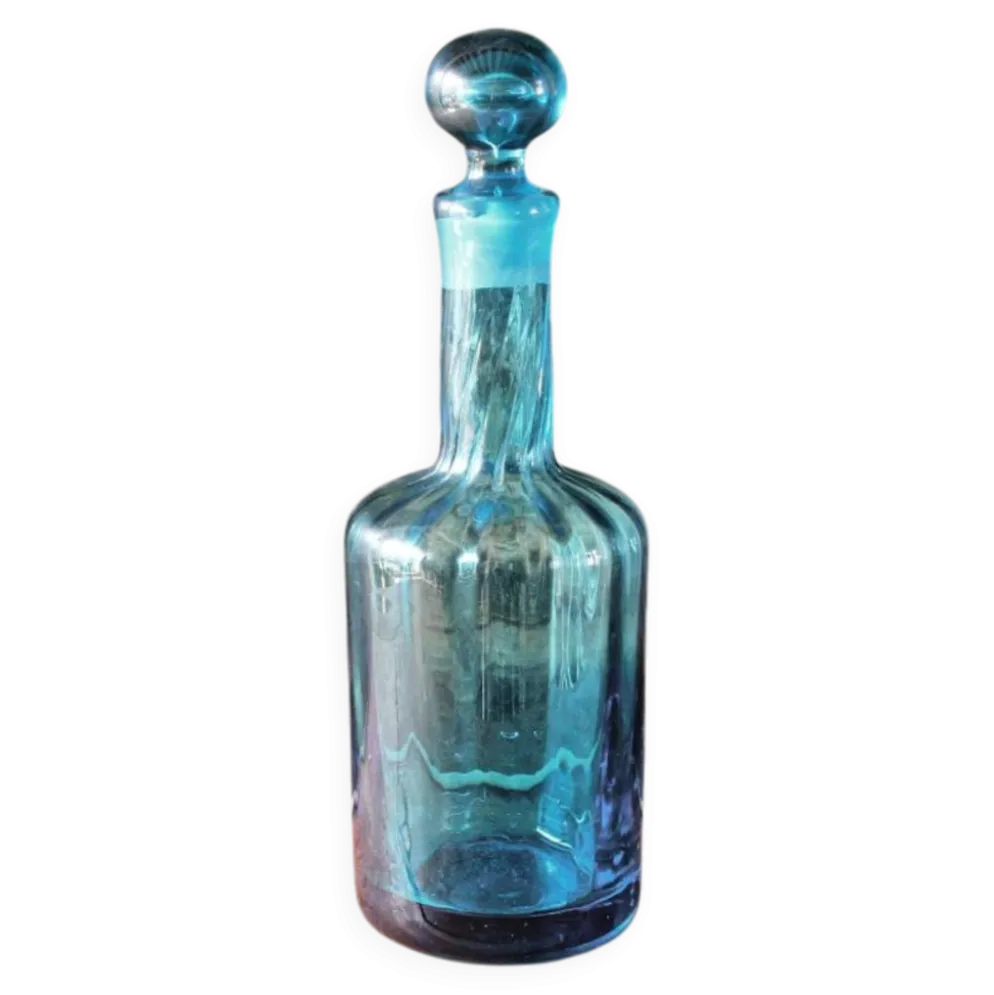 Grande bouteille en cristal soufflé, torsadé, bleu turquoise, début 20ème