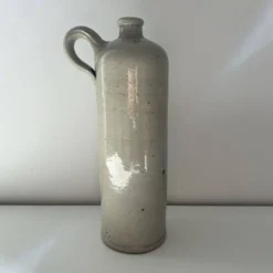 Grande bouteille en grès