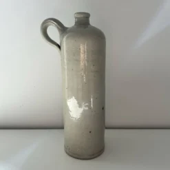 Grande bouteille en grès
