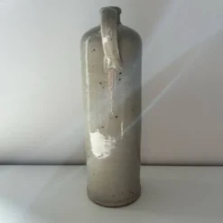 Grande bouteille en grès