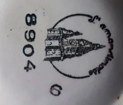 Grande cafetière vintage en faïence Saint-Amand – Décor Oiseaux et Or
