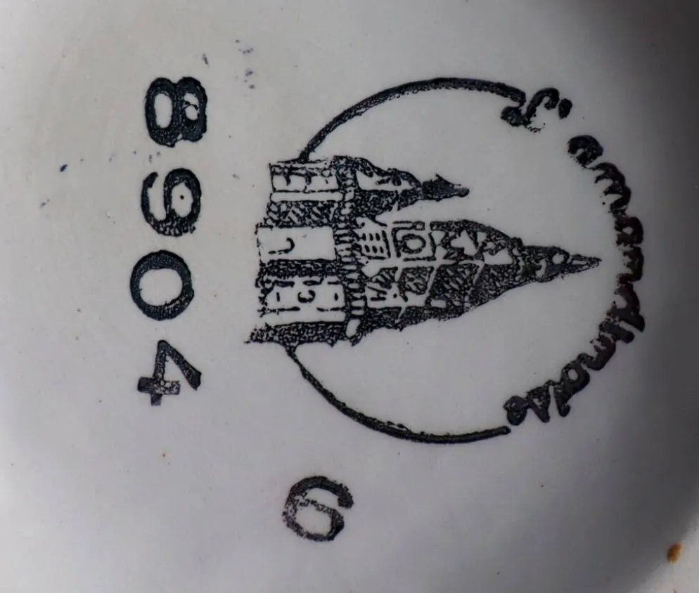 Grande cafetière vintage en faïence Saint-Amand – Décor Oiseaux et Or