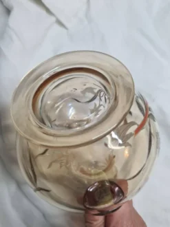 Grande Carafe Art nouveau verre emaillé irisé et fleurs
