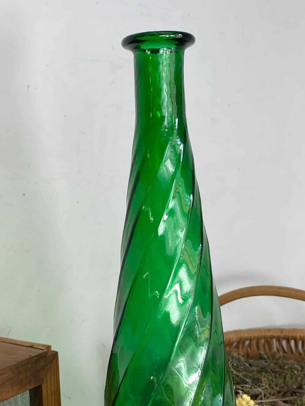 Grande carafe en verre d’empoli, Italie,années 60