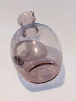 Grande carafe pichet à glace Verrerie de Biot en verre bullé améthyste