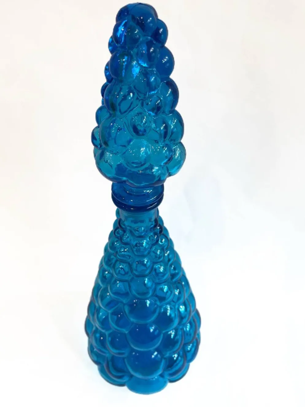 Grande carafe vintage en verre bleu piscine