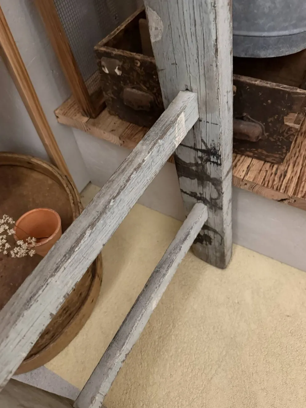 Grande échelle décorative ou porte serviette