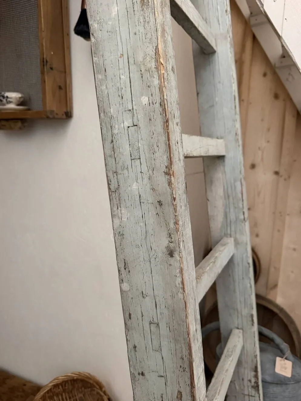 Grande échelle décorative ou porte serviette