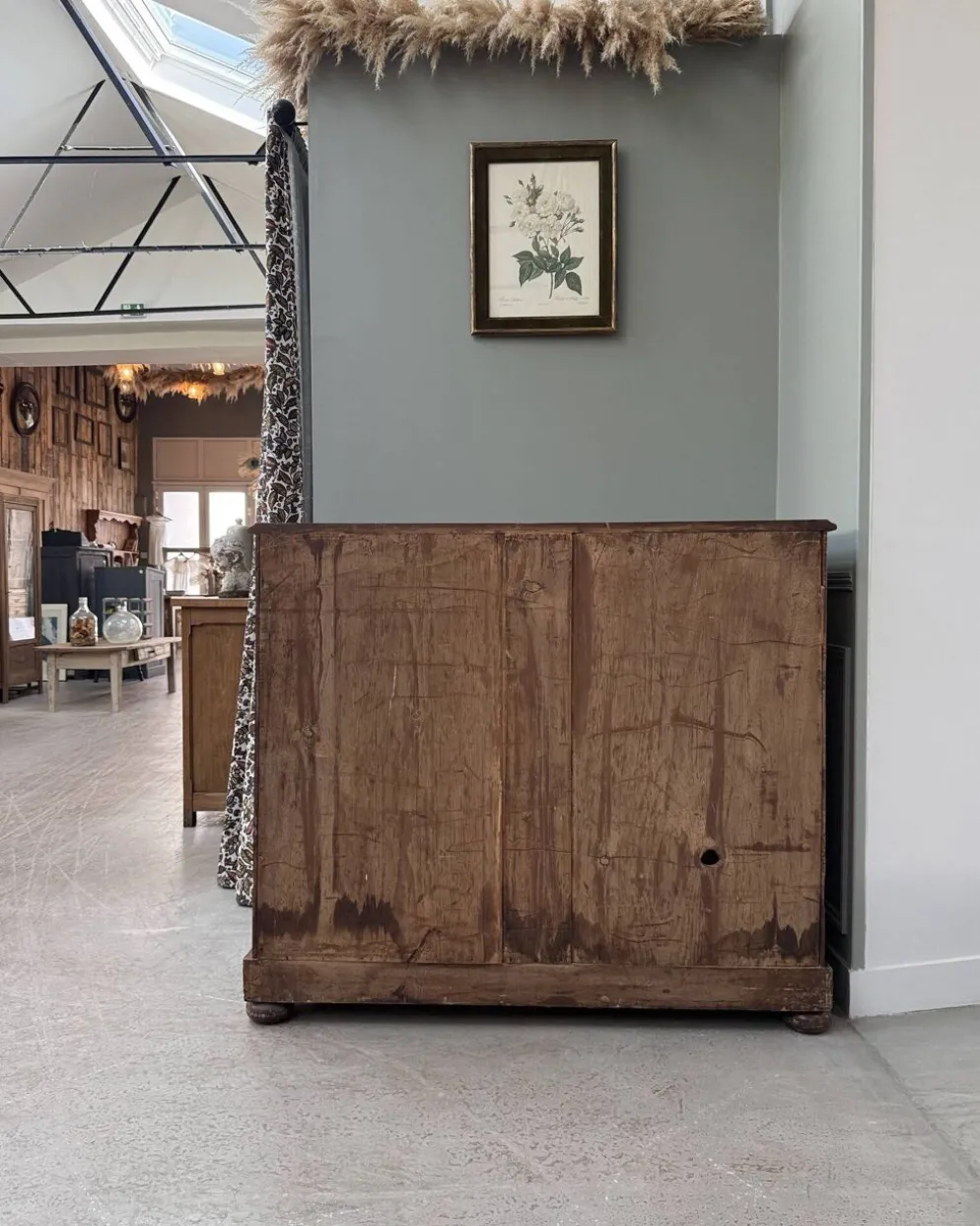 Grande commode anglaise victorienne en acajou (rénovée)
