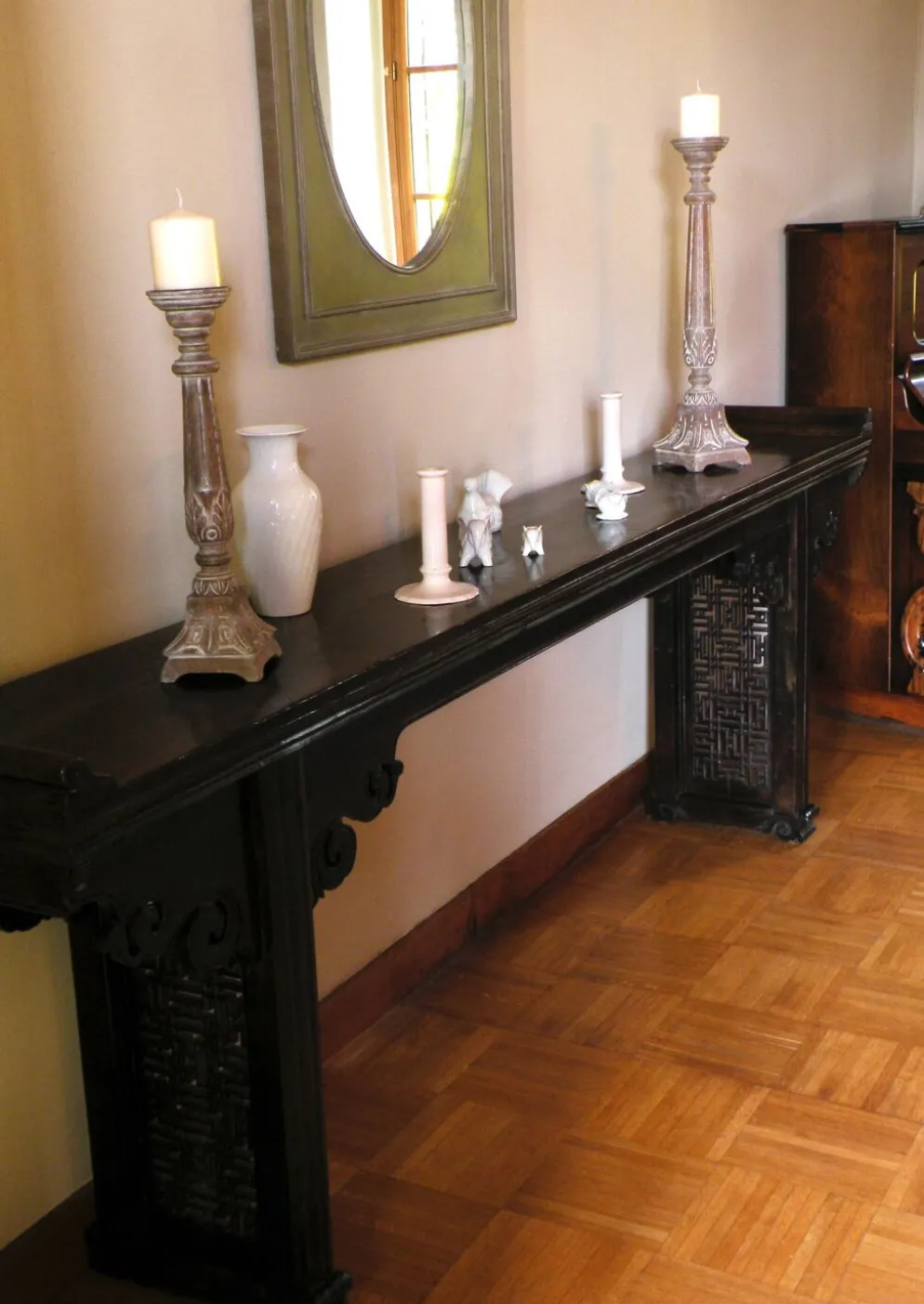 Grande Console chinoise en noyer laqué, XIXe