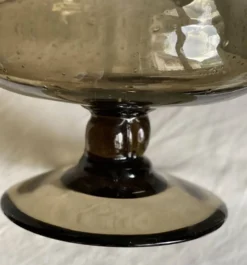 Grande coupe verre fumé bullé vintage 1960 Biot