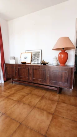 Grande enfilade en palissandre restaurée – années 60/70