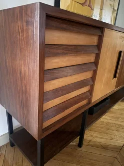 Grande enfilade en placage de palissandre et frêne