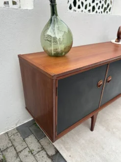 Grande enfilade Rudolf Bernd Glatzel pour Fristho